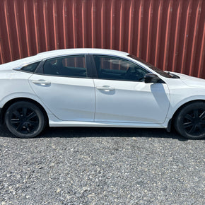 Honda Civic DX 2018 $ 14 995.00