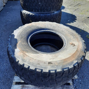 Tire de machinerie Michelin